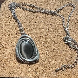 Chic Silver Pendant Necklace